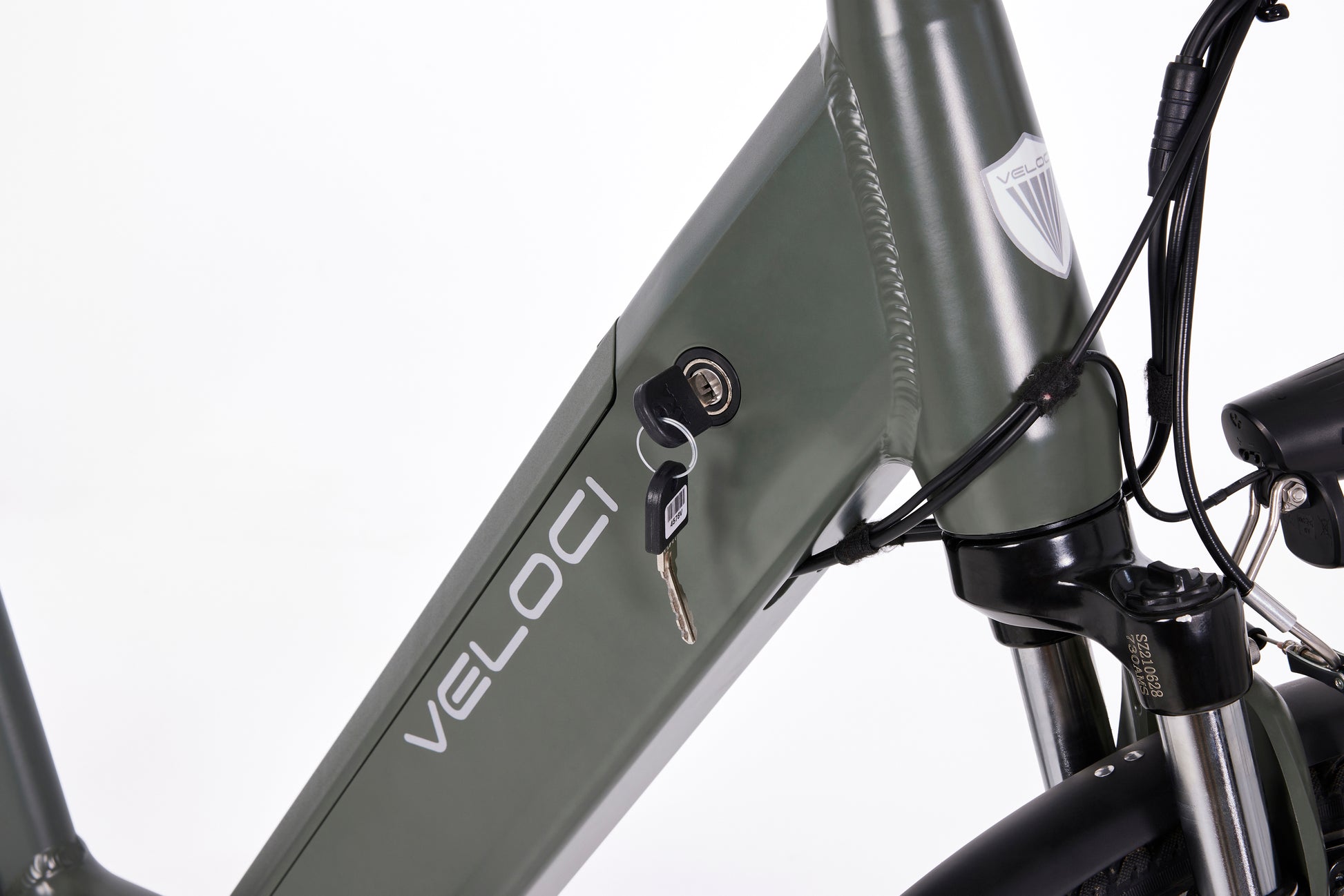Veloci electric bike available for sale with integrated downtube battery. Veloci e-bike with batter in the downtube frame.